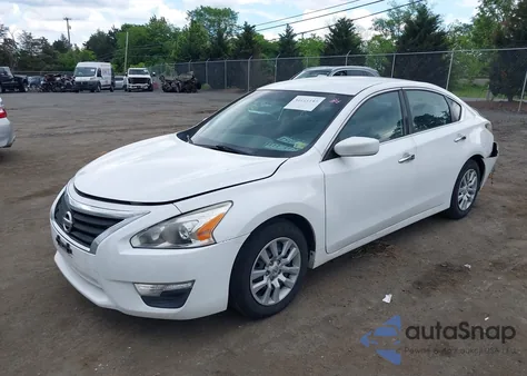 2015 Nissan Altima 2.5 S from USA, damaged, VIN 1N4AL3AP6FC216828